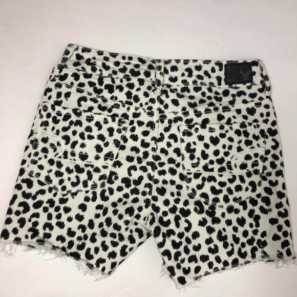 American Eagle Cheetah Print High Waisted Shorts - Picture 4 of 4